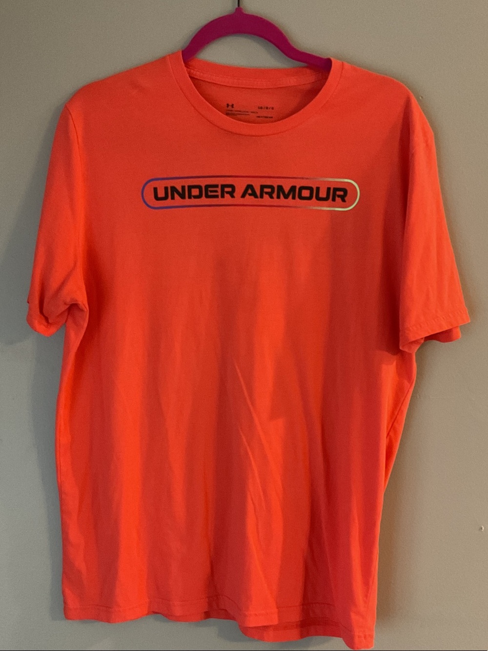 Under Armour Men’s Neon Orange Logo Short-Sleeve Tee